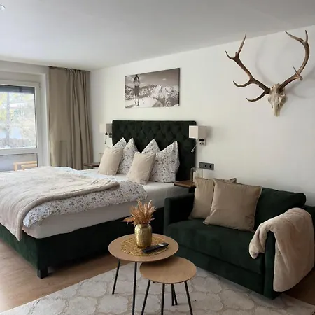 Daire Mein Platzerl Seefeld